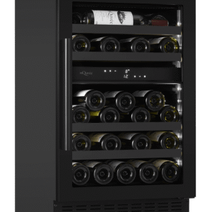 Vinkøleskab til indbygning 50 cm - mQuvée WineCave 700 50D All Black, Støjsvag, sort